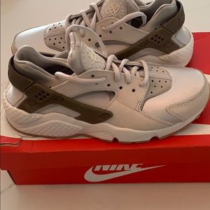 Nike Air Huarache Run PRM Suede Gamma/phantom 7